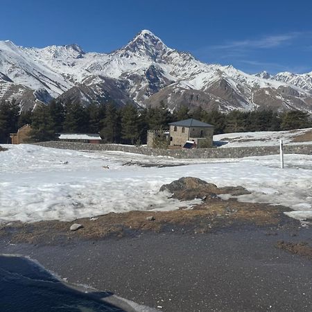Lia Khaikashvili Guest House Kazbegi Ngoại thất bức ảnh