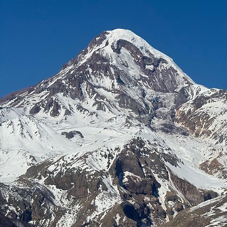 Lia Khaikashvili Guest House Kazbegi Ngoại thất bức ảnh